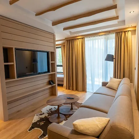 Monterra Hotel apartamentowy 3*