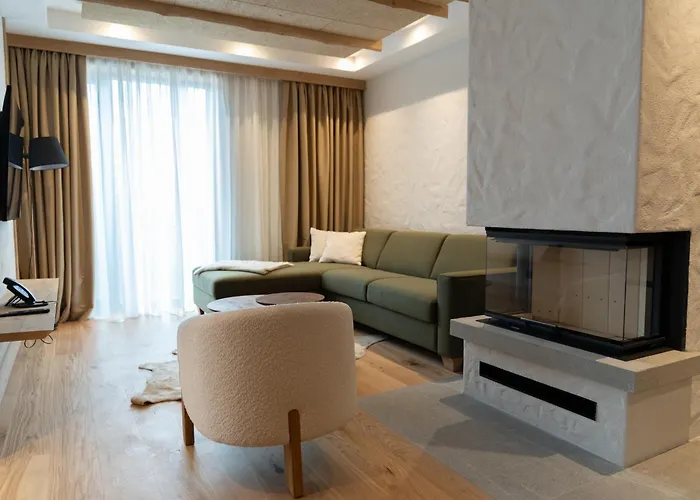 Monterra 公寓式酒店