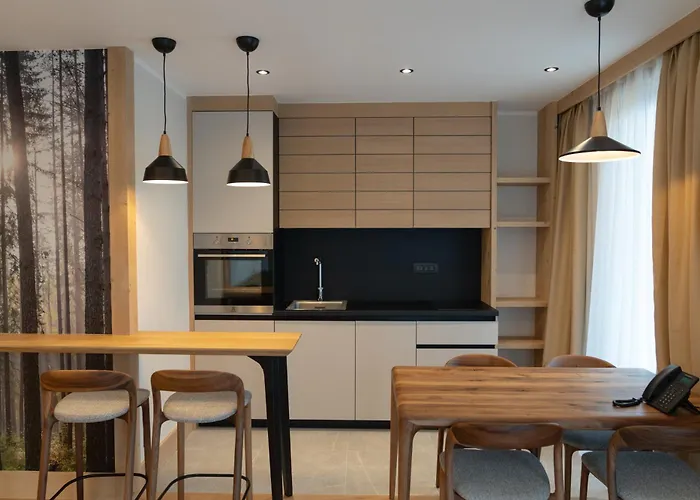 Monterra 亚霍里纳