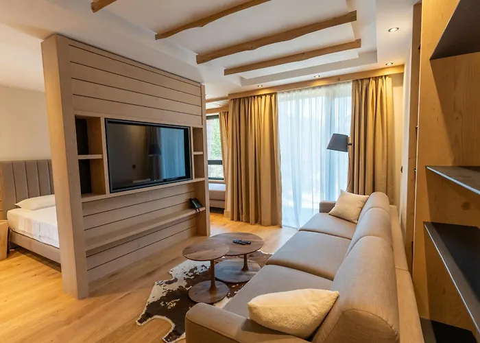 Monterra 公寓式酒店 3*