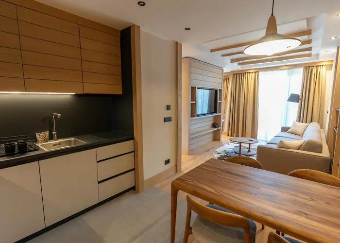 公寓式酒店 Monterra 亚霍里纳